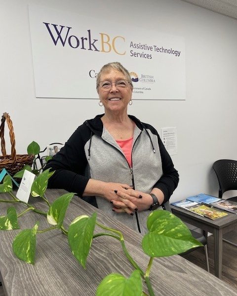 Gloria works as a pharmacy assistant, handling everything from helping customers get their prescriptions to stocking the shelves. Recently, her hearing aids died, making it much more difficult to do her job.